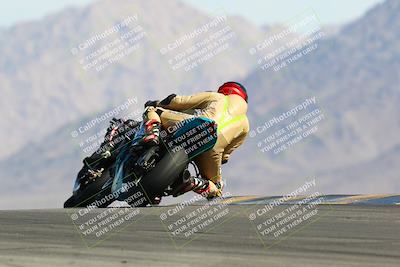 media/May-15-2022-SoCal Trackdays (Sun) [[33a09aef31]]/Turn 9 Backside Set 2 (930am)/